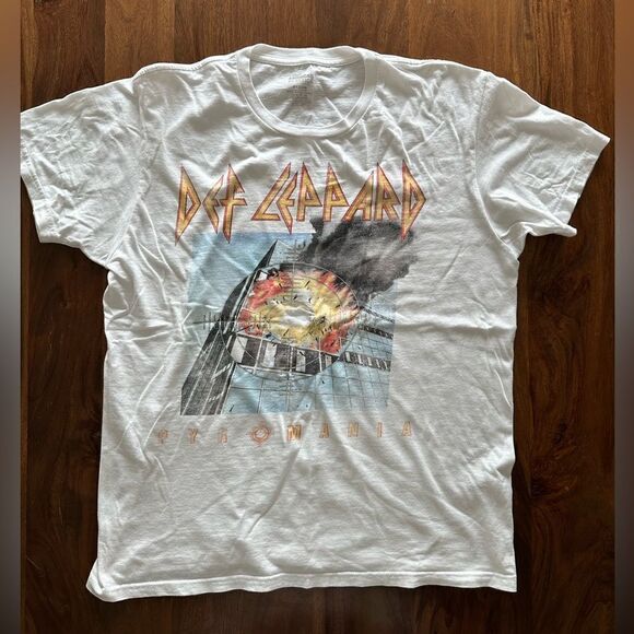 Def Leppard "Pyromania" tee - Picture 1 of 4
